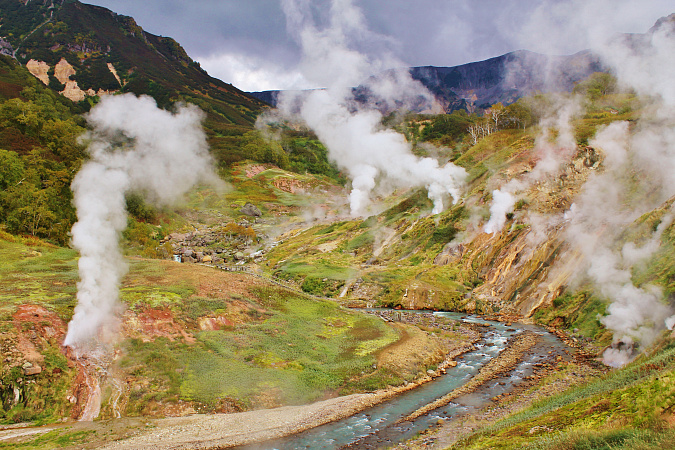 Helicopter excursion to the Valley of Geysers, Uzon, Nalychevo