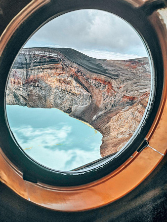 Helicopter excursion to the Valley of Geysers, Nalychevo Valley